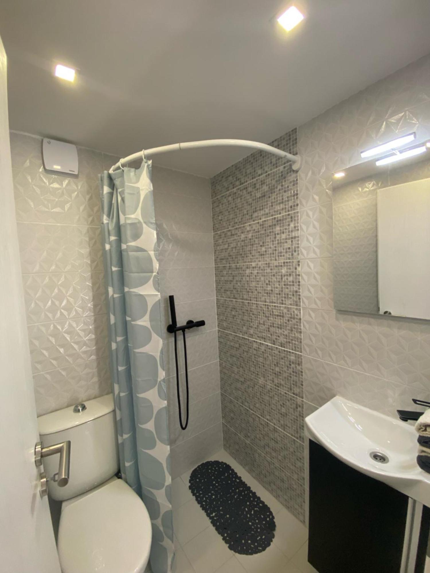 Studio Apartment Adrijana Zagreb Exterior photo