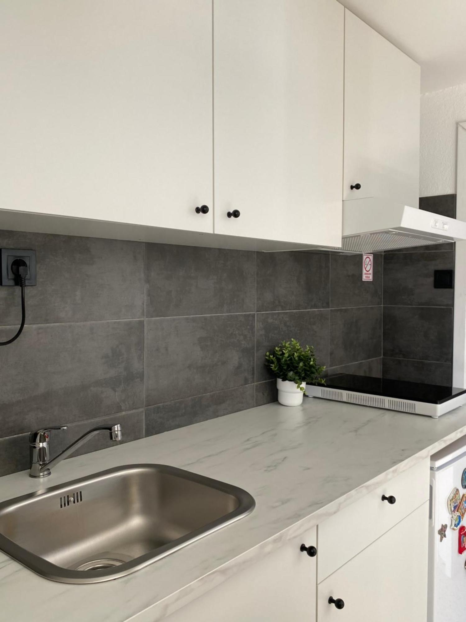 Studio Apartment Adrijana Zagreb Exterior photo